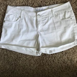 Celebrity Pink White Shorts